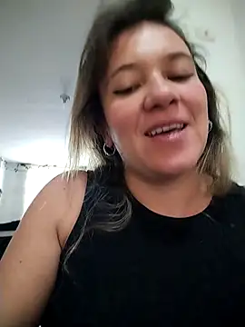 Snapshot of ELEKTRA-LUXURY chatting on March 20, 2025, 9:46 pm ELEKTRA-LUXURY online show from March 20, 2025, 9:46 pm
