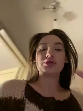 Holly Molii online show from February 9, 2025, 10:20 am