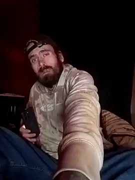 RobStrokes215 online show from October 26, 2025, 4:07 am