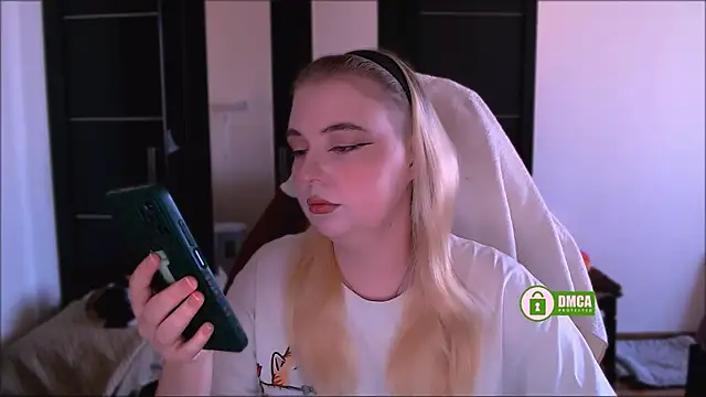 EvaAndLilith online show from October 11, 2025, 9:08 am