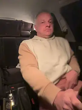 JakubW79 online show from December 28, 2024, 2:01 am