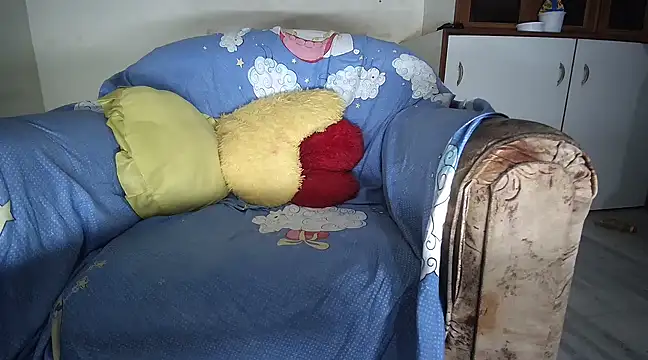 Snapshot of Kinjal_patel01 chatting on February 8, 2025, 6:33 am Kinjal patel01 online show from February 8, 2025, 6:33 am