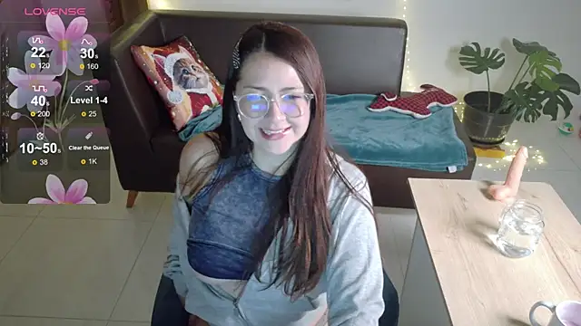 Snapshot of Rachel_t_ chatting on January 17, 2025, 5:11 am Rachel t  online show from January 17, 2025, 5:11 am