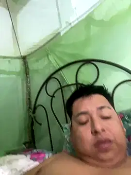 Avilespozo19993 online show from October 13, 2025, 1:38 am