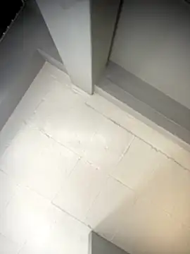 Curveysinaa online show from November 4, 2025, 5:39 am