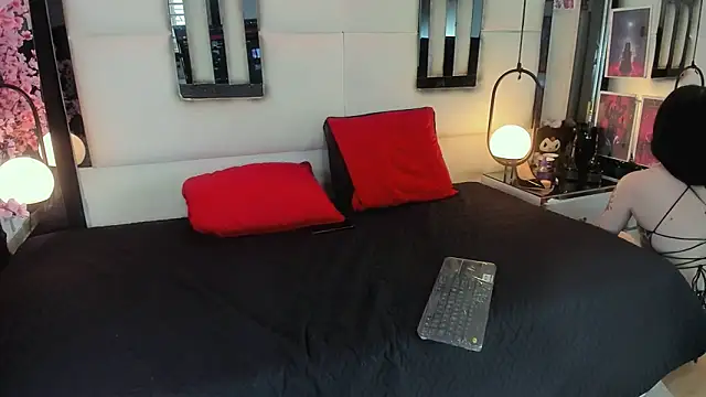 alixxon1 online show from May 26, 2026, 3:52 pm