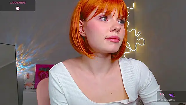 Red  Candy online show from February 25, 2025, 7:58 pm