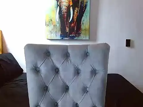 Velk hot online show from March 27, 2026, 12:49 pm