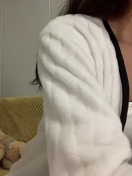 Aimeil online show from December 15, 2024, 3:20 pm