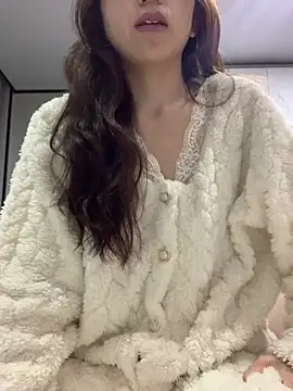 Aimeil online show from March 10, 2025, 1:32 pm