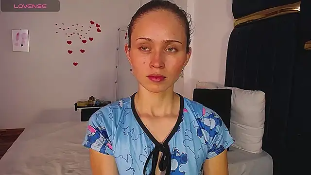 Snapshot of fulfill_fantasies1 chatting on February 18, 2025, 6:15 am fulfill fantasies1 online show from February 18, 2025, 6:15 am