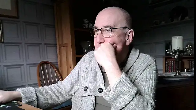 Adamdaddybear online show from January 8, 2025, 2:56 pm