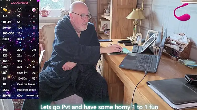 Adamdaddybear online show from April 8, 2026, 7:08 am