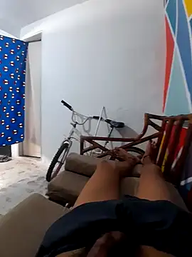 elcobin online show from February 12, 2025, 4:33 pm