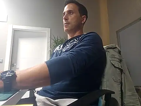 Lucas   81 online show from October 27, 2025, 7:29 pm