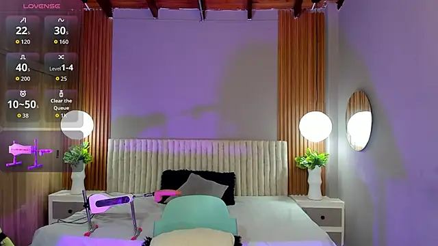 IvyBliss8 online show from November 18, 2025, 3:45 am