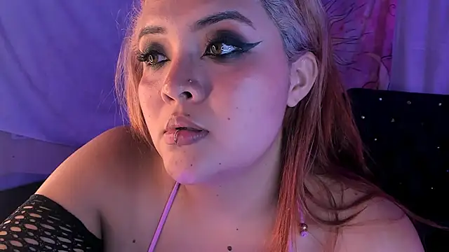 Snapshot of Agatha_humidity chatting on December 16, 2024, 7:26 am Agatha humidity online show from December 16, 2024, 7:26 am