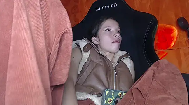 sweetdam12 online show from February 22, 2025, 10:20 pm