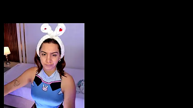 CamilaVegas  online show from May 26, 2026, 12:45 pm