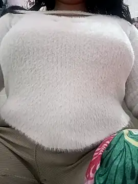 cute-mahek online show from February 7, 2026, 5:05 pm