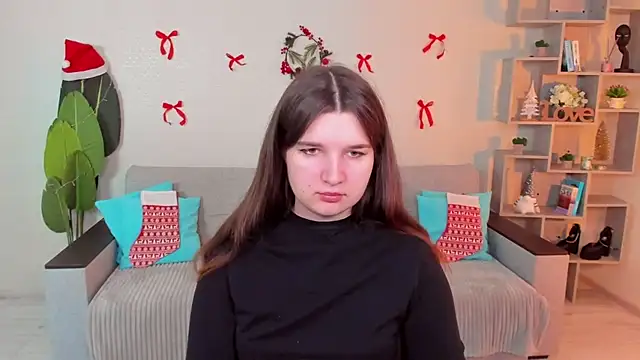 BonneyLove online show from December 16, 2025, 5:29 pm