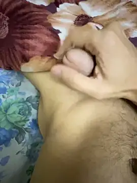 Snapshot of hamed-697 chatting on January 11, 2025, 12:01 am hamed-697 online show from January 11, 2025, 12:01 am