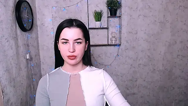 Snapshot of DivaKaily_ chatting on December 8, 2024, 5:50 am DivaKaily online show from December 8, 2024, 5:50 am