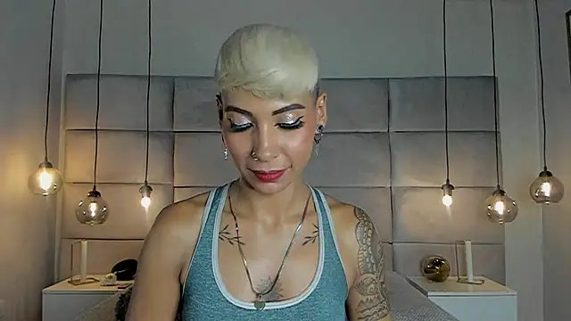 MiaMorgan  online show from February 8, 2025, 6:22 pm