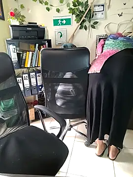 NAJWA-ARAB online show from February 21, 2025, 5:20 pm