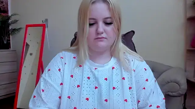 Doliss online show from November 19, 2025, 7:19 am