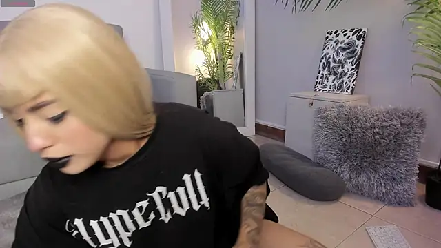 Manu Velez online show from January 24, 2025, 5:21 pm