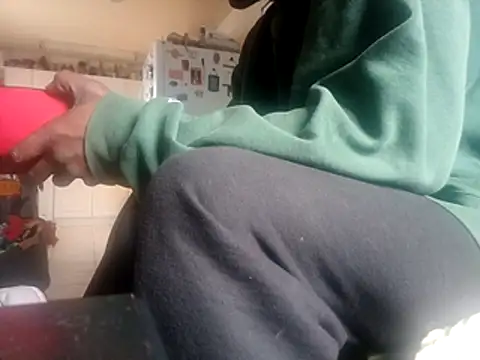 DevinToore online show from December 17, 2025, 6:58 pm