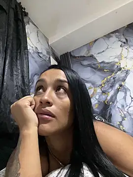 Snapshot of KatalinnaBrown chatting on February 6, 2026, 10:51 am KatalinnaBrown online show from February 6, 2026, 10:51 am