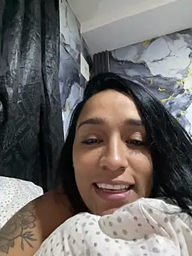 Snapshot of KatalinnaBrown chatting on February 16, 2026, 11:28 am KatalinnaBrown online show from February 16, 2026, 11:28 am