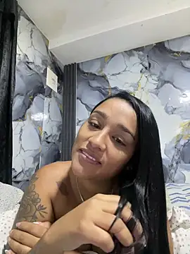 Snapshot of KatalinnaBrown chatting on February 25, 2026, 11:20 am KatalinnaBrown online show from February 25, 2026, 11:20 am