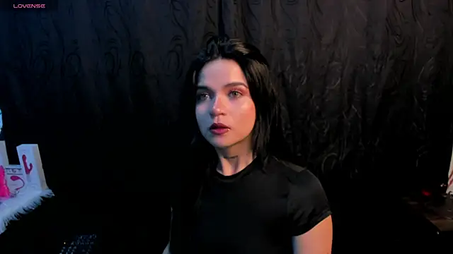 Snapshot of Kylie-fox chatting on December 22, 2024, 2:17 am Kylie-fox online show from December 22, 2024, 2:17 am