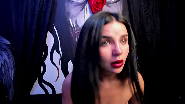 Snapshot of Kylie-fox chatting on November 7, 2025, 11:16 pm Kylie-fox online show from November 7, 2025, 11:16 pm