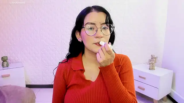 Violetaa diazz online show from February 10, 2026, 9:08 pm