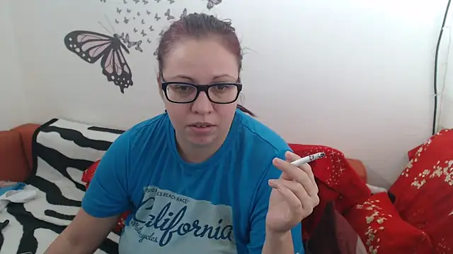 Snapshot of LadyHellene chatting on February 13, 2025, 8:06 am LadyHellene online show from February 13, 2025, 8:06 am