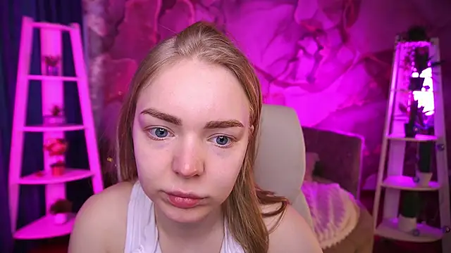 EmilySunshineS online show from March 11, 2026, 6:52 am