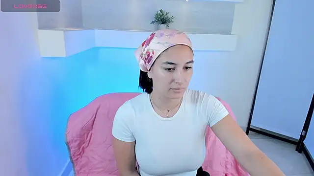 ScarlettWet9 online show from December 16, 2024, 9:14 am