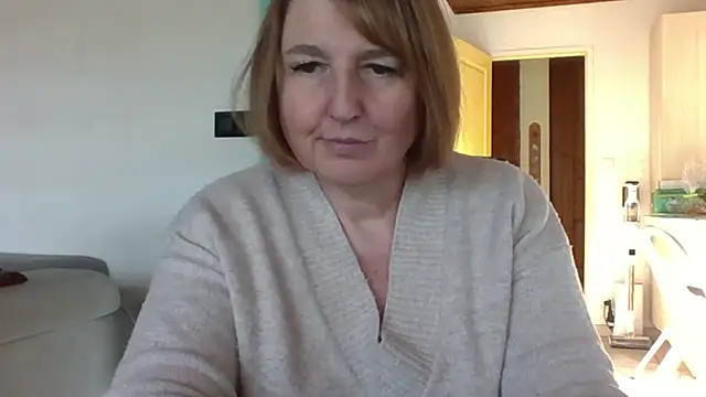 Sandcoq online show from March 19, 2026, 3:05 pm