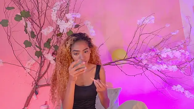 Charlotte Love10 online show from March 4, 2026, 12:00 pm