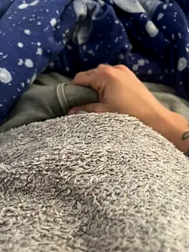 boyadark online show from December 5, 2025, 8:01 am