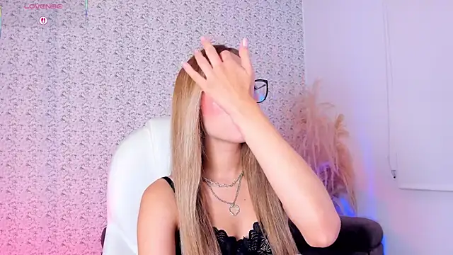 Sarajonnes online show from November 22, 2025, 4:28 pm