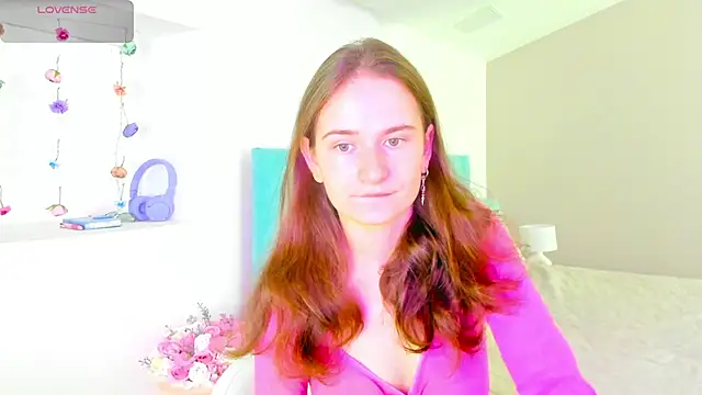 Snapshot of L1ittle_kitty_ chatting on September 25, 2025, 5:33 am L1ittle kitty  online show from September 25, 2025, 5:33 am