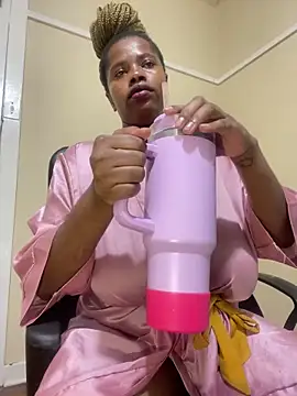 sexy boobs97 online show from February 23, 2026, 3:42 pm