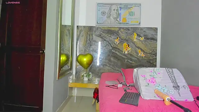 cloee-rabbyt online show from March 3, 2025, 11:44 am