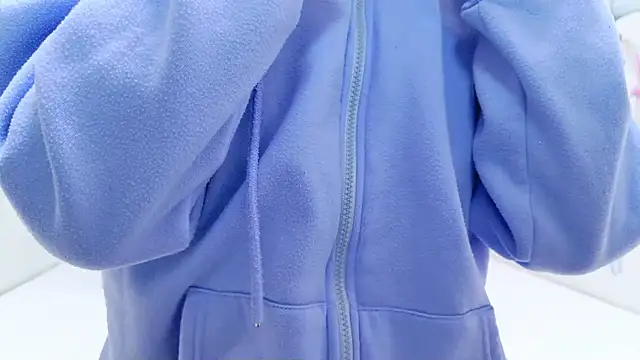 ASUKA ch online show from October 23, 2025, 1:54 pm