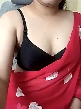 Snapshot of Indianhyna chatting on October 10, 2025, 7:29 am Indianhyna online show from October 10, 2025, 7:29 am